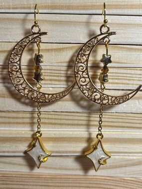 Gold and Cream Star Charm Drop Earrings